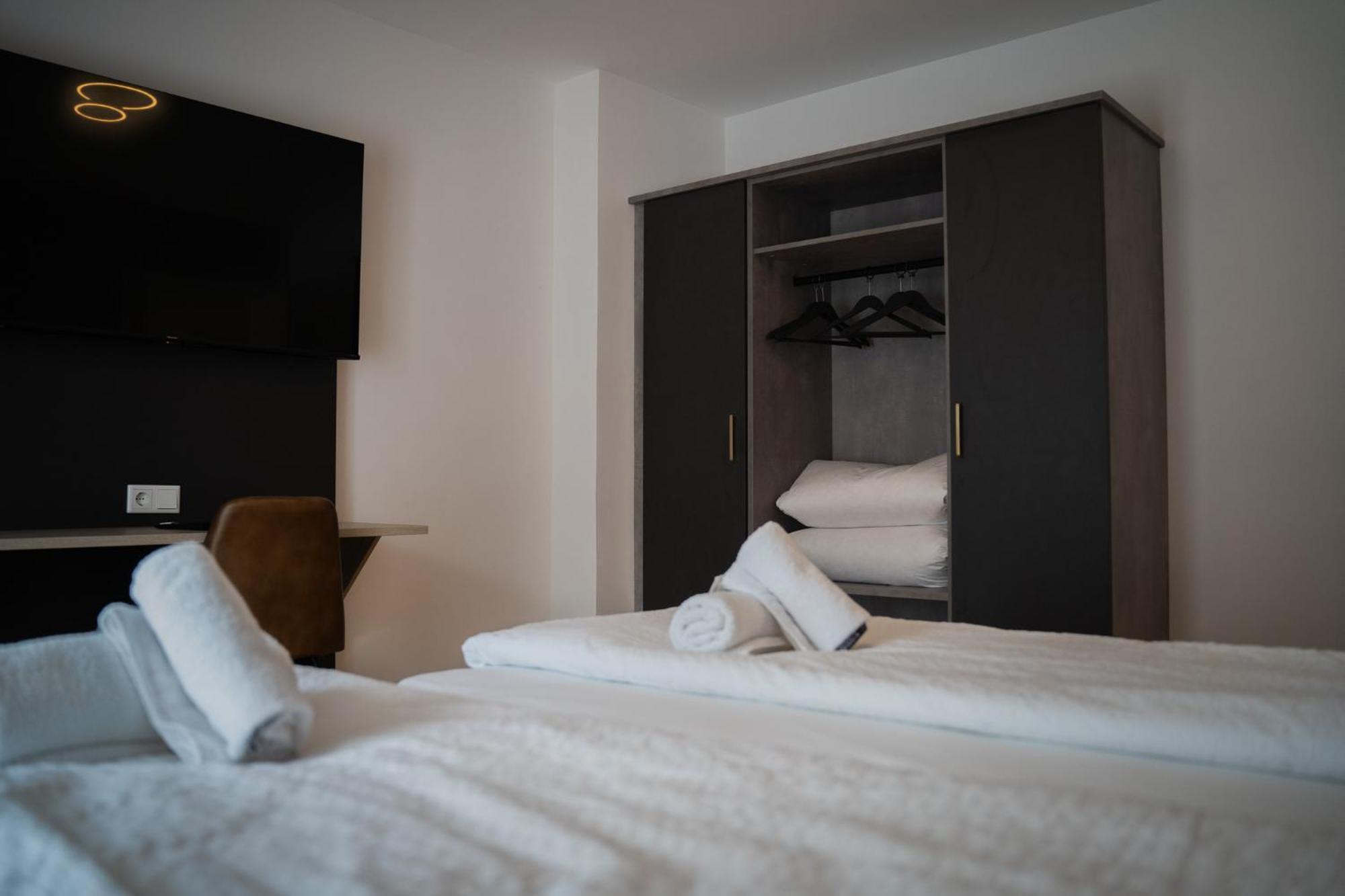 Junik Apartments Oberhausen Oberhausen  Bagian luar foto