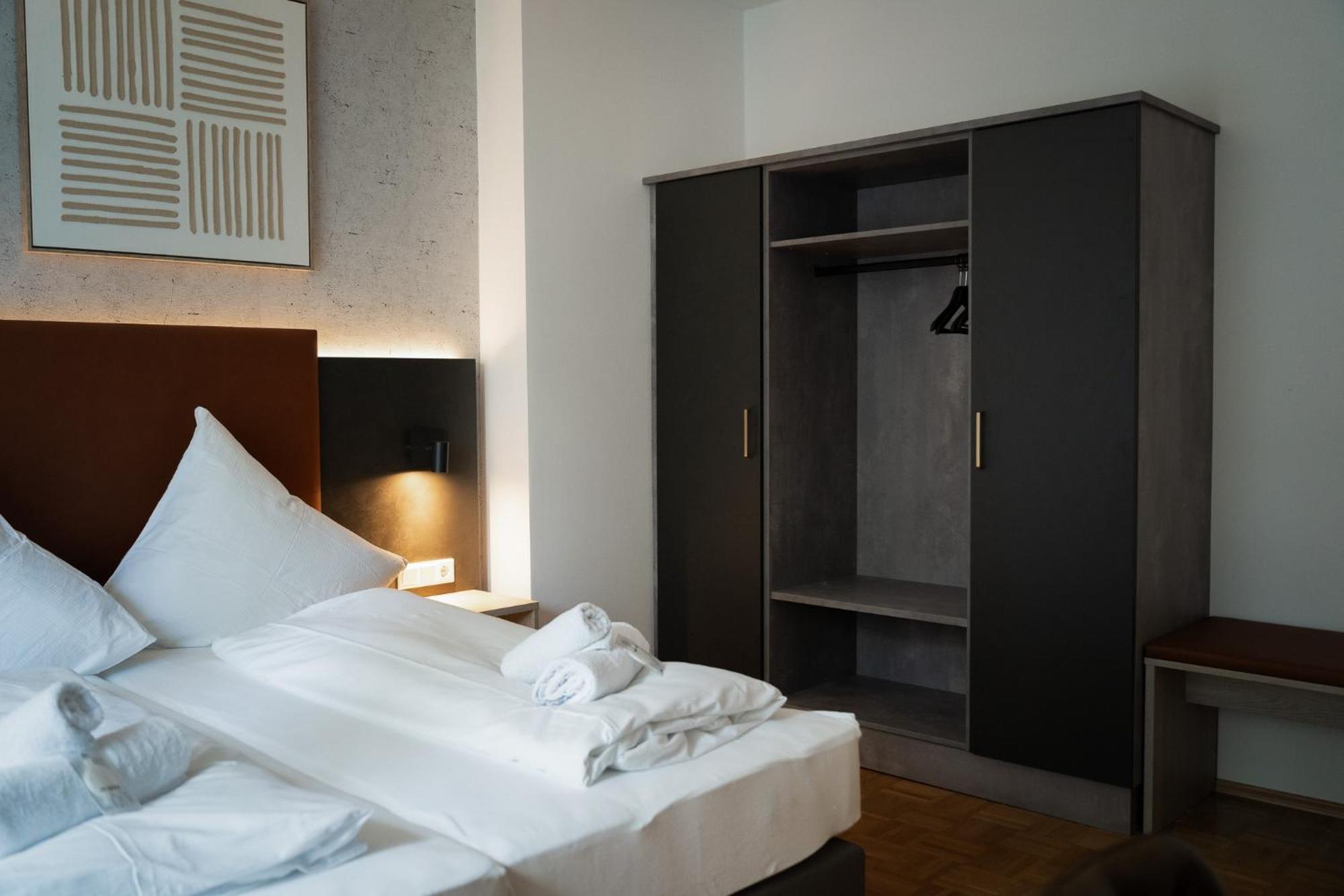 Junik Apartments Oberhausen Oberhausen  Bagian luar foto