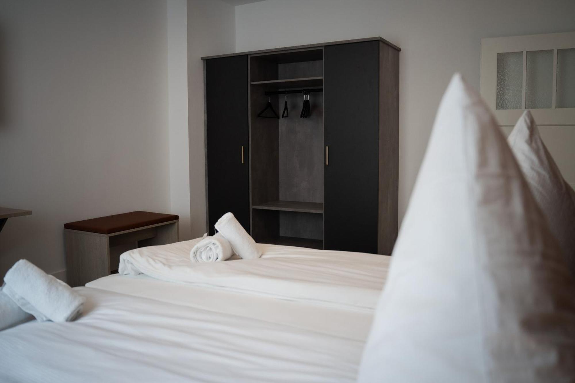 Junik Apartments Oberhausen Oberhausen  Bagian luar foto